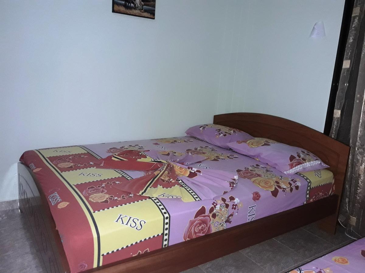 Tani'S Guesthouse Ксаміл Екстер'єр фото